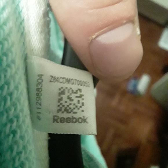 Reebok Women's Light Zipup Activewear Sweatshirt - Picture 10 of 15